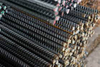 Barre d'armature noire, construction de coupe, tige de fer ASTM et acier au carbone déformé renforcé de haute qualité 